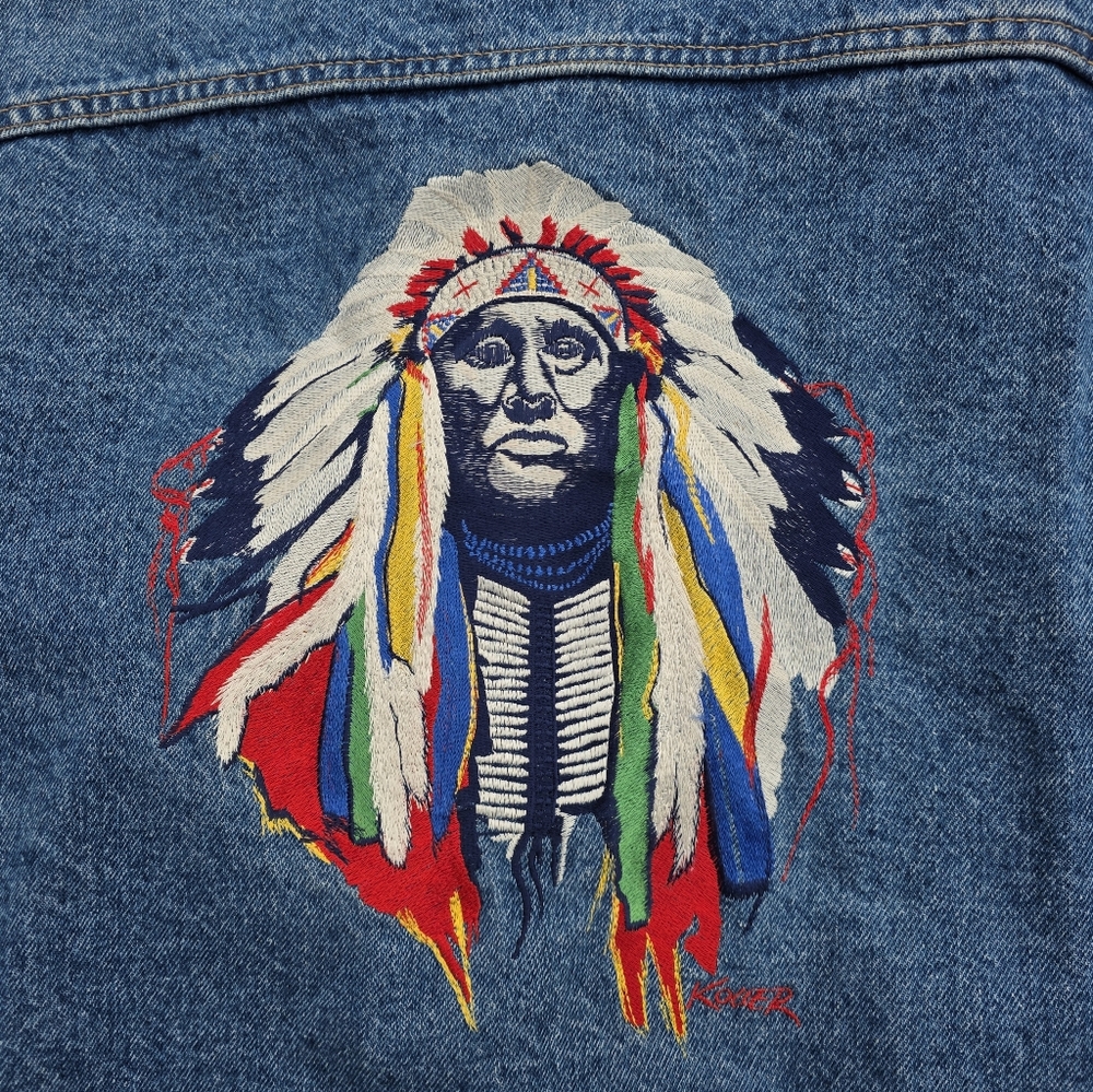 Vtg International Denim Jacket XL with Unique Vibrant Embroidered Indian Chief